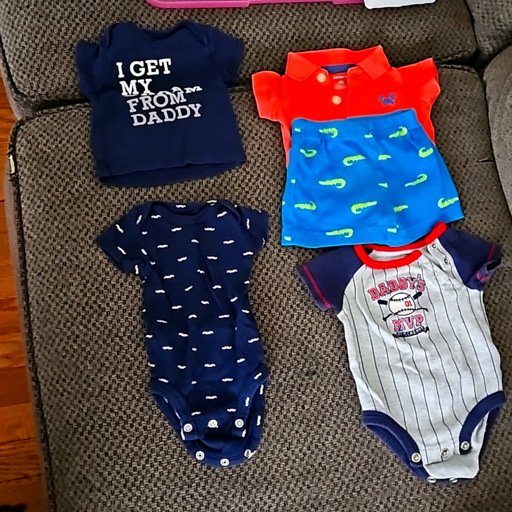 Newborn clothes